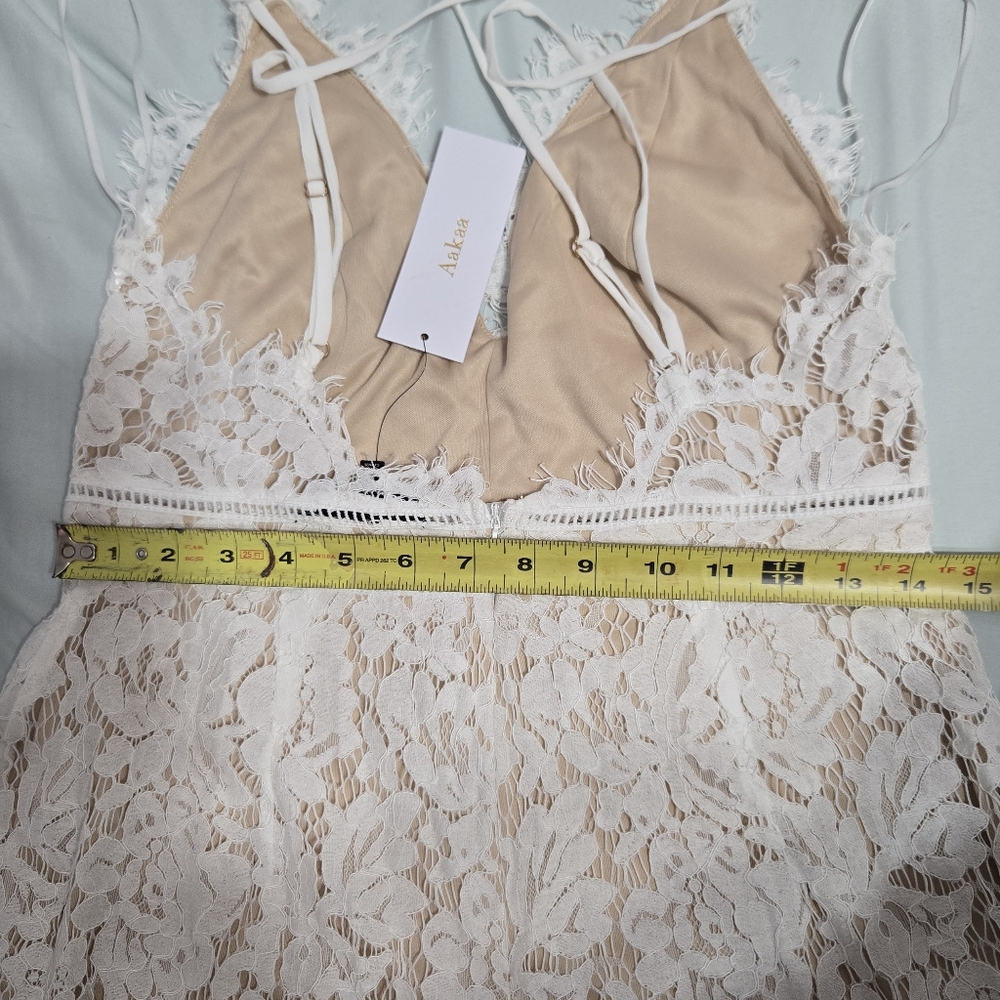 Aakaa Ivory Lace Jumpsuit Graduation/Brides - Picture 16 of 16